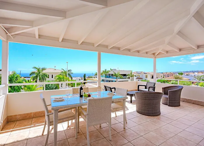 Villa Sabina - 6 Bedroom House Costa Adeje (Tenerife)