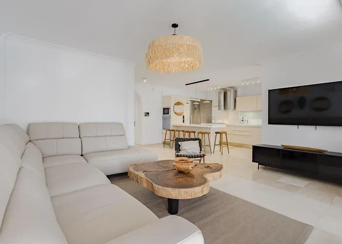 Sabina - 6 Bedroom House * Costa Adeje (Tenerife)