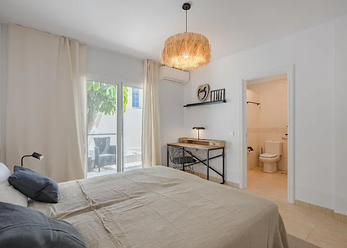 Sabina - 6 Bedroom House * Costa Adeje (Tenerife)